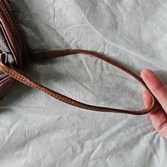 Louis Vuitton Brown Monogram Clutch - Picture 9 of 13